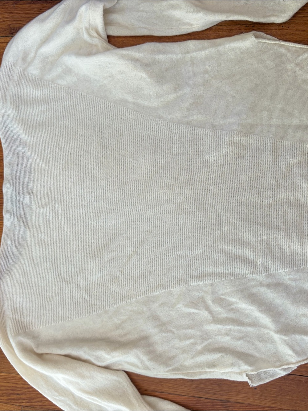 Vince Cashmere Cream Scoop Neck Lightweight Knit Sweater - Picture 4 of 5